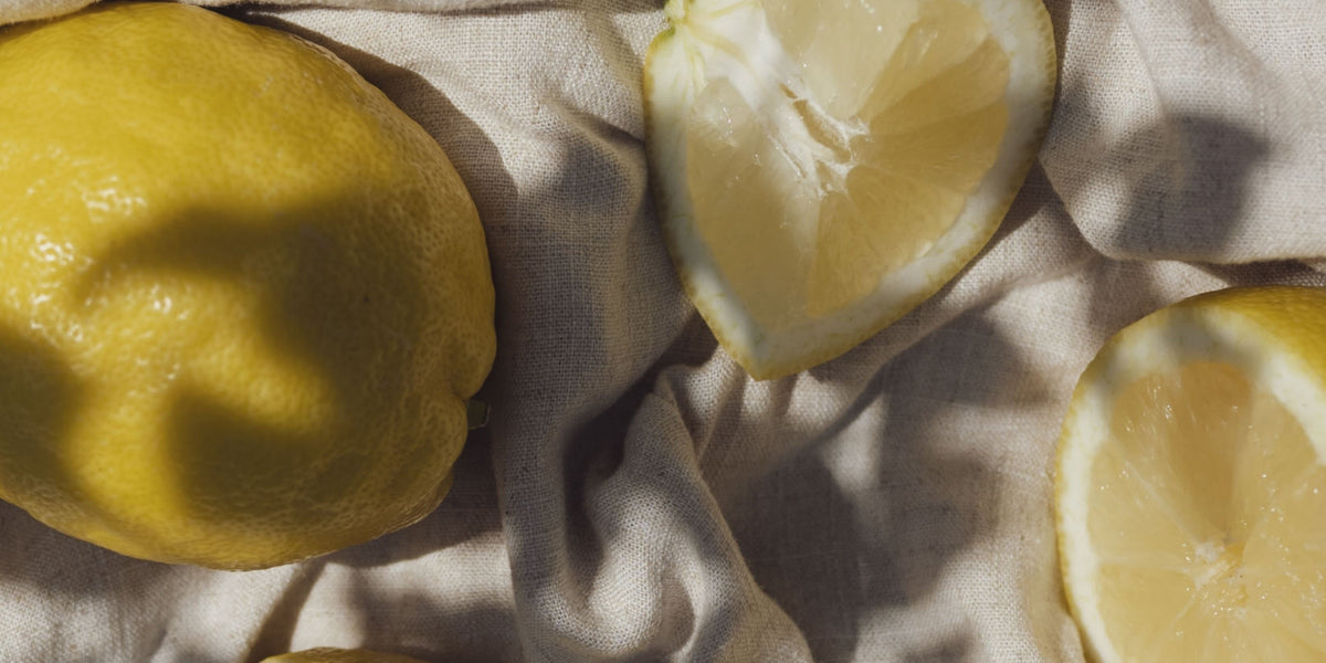 Strahlend schön durch den Sommer: Meine Naturkosmetik-Routine für warme Tage