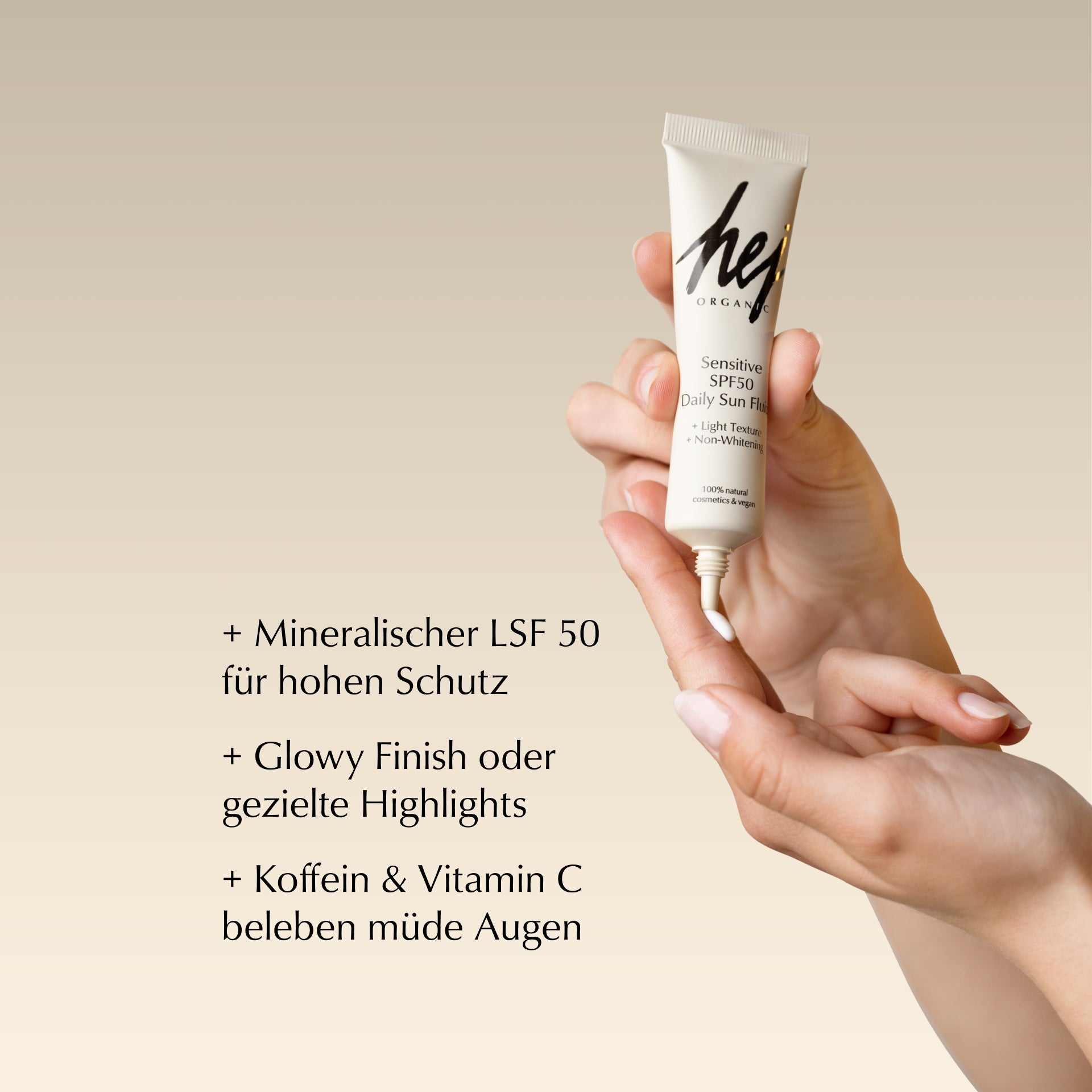 Travel Essentail Set, Produkt mit Hand , HEJ ORGANIC