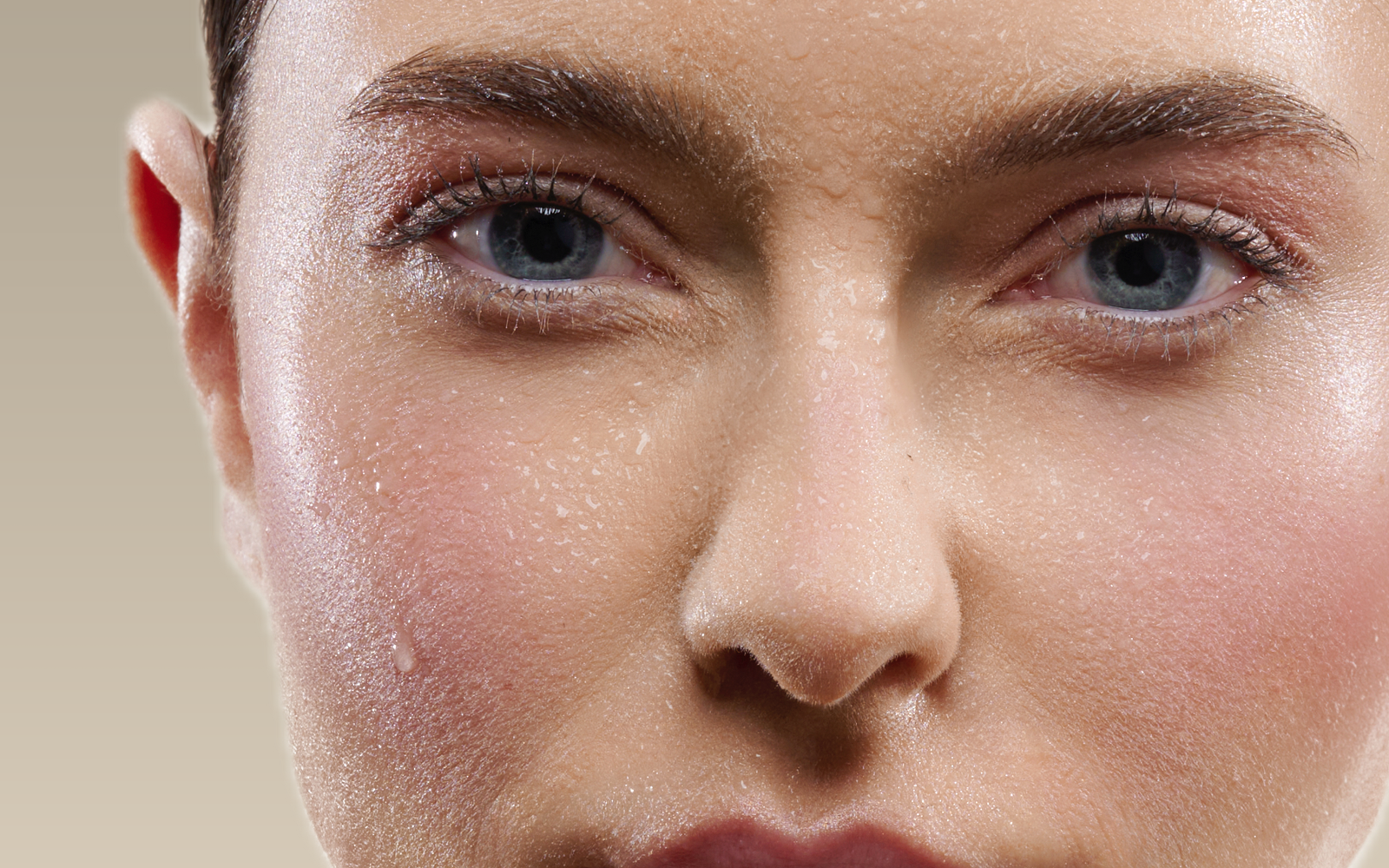 pha toner, Model benutzt Produkt, HEJ ORGANIC