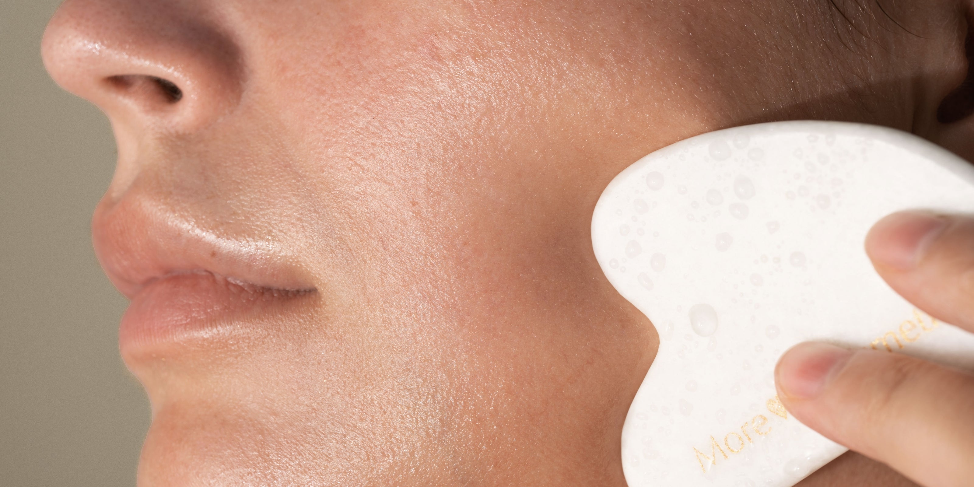 Longevity in Skincare: Zeitlose Hautgesundheit statt Anti-Aging